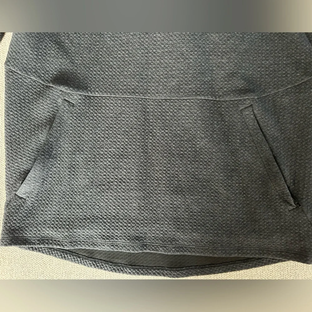 Lululemon Hoodie - Picture 5 of 5